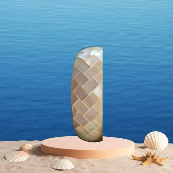 Womens Teen Mother of Pearl Inlaid Shell/White Resin Bngle Bracelet 7.5" MA23-ab - Picture 2 of 6